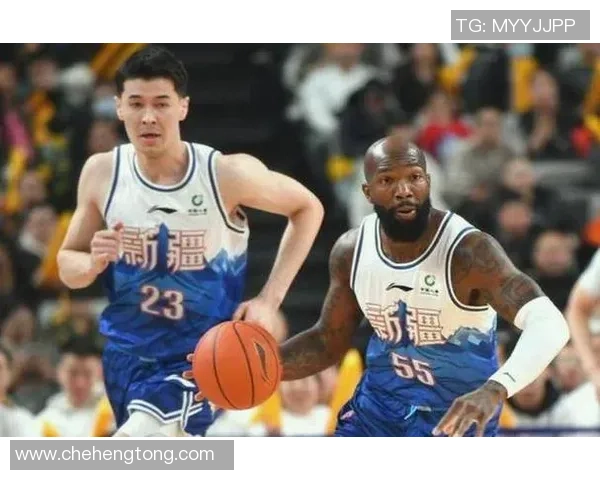 青岛男篮迎战新疆飞虎决战CBA赛场争夺季后赛席位