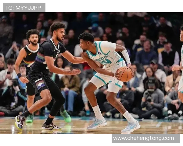 黄蜂与掘金激战正酣在线直播精彩瞬间全程回顾与分析 黄蜂与掘金激战正酣在线直播精彩瞬间全程回顾与分析